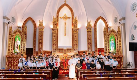 Giáo xứ Xuân Thành: Cầu nguyện cho các sĩ tử thi vào lớp 10 và tốt nghiệp Trung học Phổ Thông