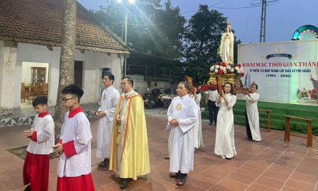 Giáo xứ Phú Nghĩa: Bế Mạc Tháng Hoa Dâng Kính Đức Mẹ