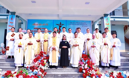 Thánh lễ Tạ ơn mừng Ngân khánh Khấn dòng của nữ tu Maria Đặng Thị Thêm – Hội dòng Mến Thánh Giá Phan Thiết
