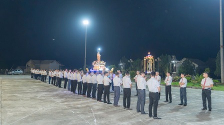 Giáo xứ An Thịnh: Rước kiệu và dâng hoa khai mạc tháng kính Thánh Tâm Chúa Giêsu