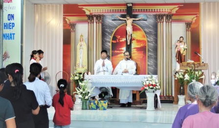 Giáo Họ Bến Sơn Mừng Kính Thánh Antôn Pađôva Quan Thầy