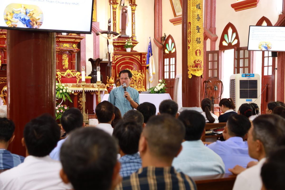 Cha Phêrô Lê Quốc Hưng chia sẻ về mục vụ truyền giáo tại Cụm 2