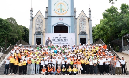 Khai mạc Ngày Gặp mặt Giới trẻ Đa Minh Giáo phận Hưng Hóa 2026