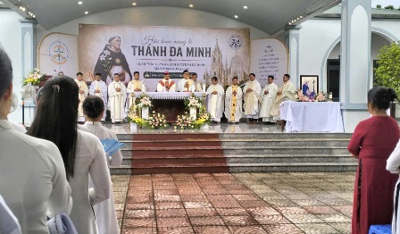 Huynh Đoàn Đa Minh Giáo Phận Hưng Hóa Mừng Lễ Quan Thầy 
