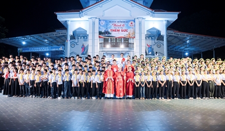 Thánh Lễ Ban Bí Tích Thêm Sức Tại Liên Xứ Tạ Xá 30.8.2026
