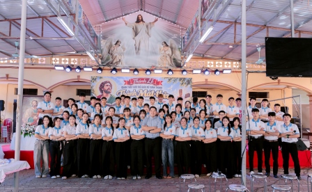 Giới trẻ Giáo xứ Xuân Thành: Mừng lễ Thánh Mát-thêu quan thầy và kỷ niệm 10 năm thành lập