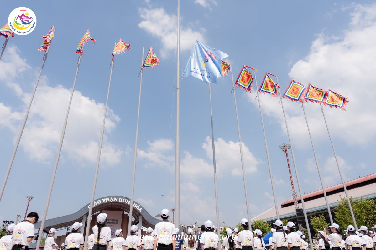 Thượng cờ Đại hội