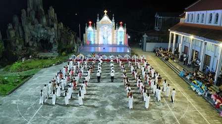 Giáo Xứ An Thịnh, Giáo Xứ Vĩnh Quang Và Chuẩn Xứ Sùng Đô Dâng Hoa Kính Đức Mẹ Mân Côi Tại Giáo Xứ An Thịnh