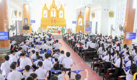 Giáo xứ Yên Bái thành lập Xứ đoàn Thiếu nhi Thánh Thể Maria Goretti